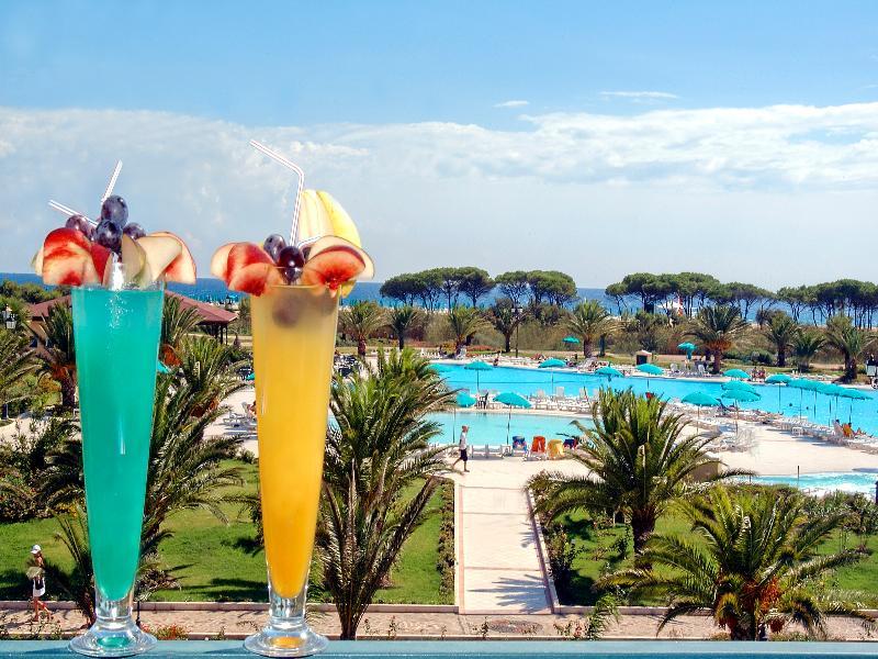 Club Hotel Marina Beach Orosei Exterior photo